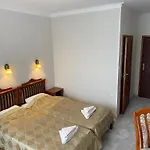 Dworek Bursztynowy 3*