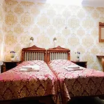 Dworek Bursztynowy Couette-café 3*