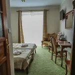 Dworek Bursztynowy 3* Karwia