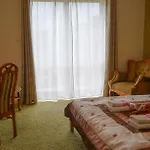 Dworek Bursztynowy 3* Karwia