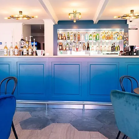 Bed & Breakfast Dworek Bursztynowy