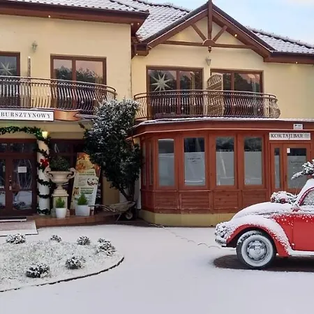 Bed & Breakfast Dworek Bursztynowy 3*