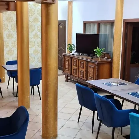 Nocleg ze śniadaniem Dworek Bursztynowy Karwia