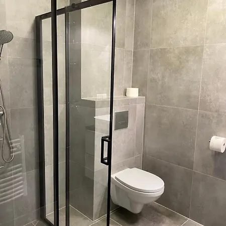 Dworek Bursztynowy 3*