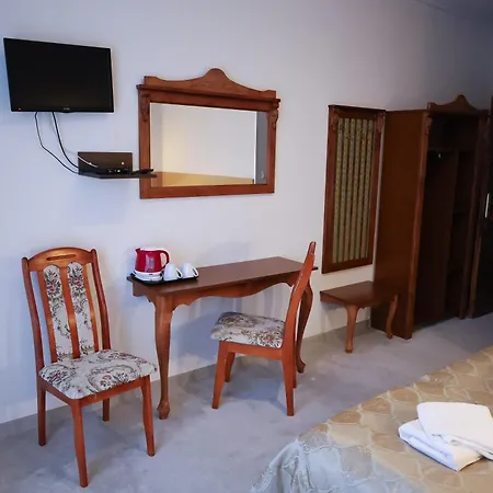 Bed & Breakfast Dworek Bursztynowy