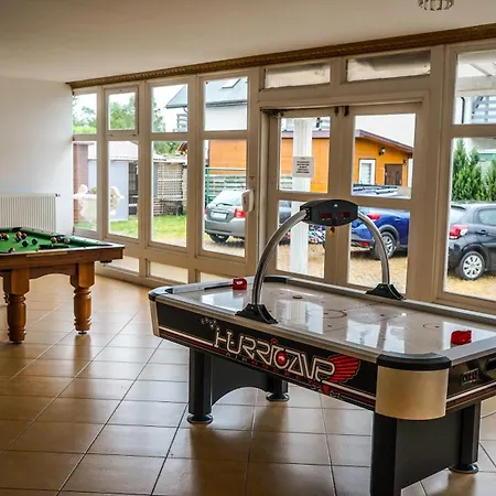 Dworek Bursztynowy 3*