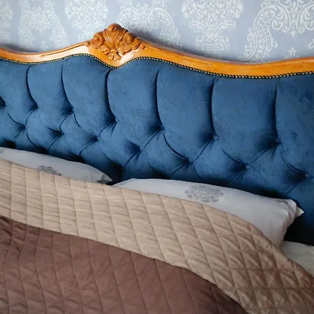 Dworek Bursztynowy Karwia