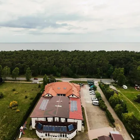 Dworek Bursztynowy Karwia