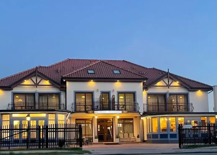 Dworek Bursztynowy Karwia