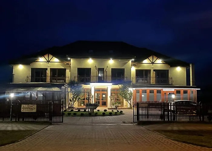 Dworek Bursztynowy Karwia