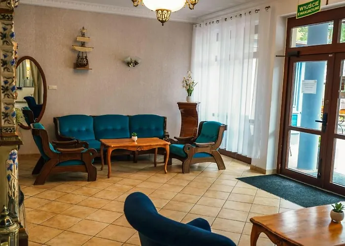 Dworek Bursztynowy Karwia