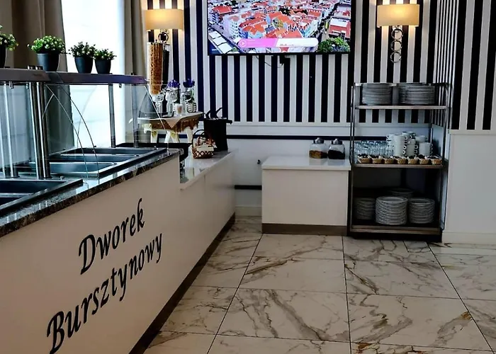 Bed & Breakfast Dworek Bursztynowy 3*