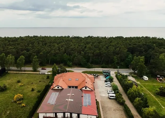 Dworek Bursztynowy Karwia